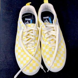 NWOT Vans Ultra Cush Canary Yellow Chex Old School